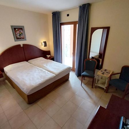 Hotel Villa Isabella Brenzone sul Garda Exteriér fotografie